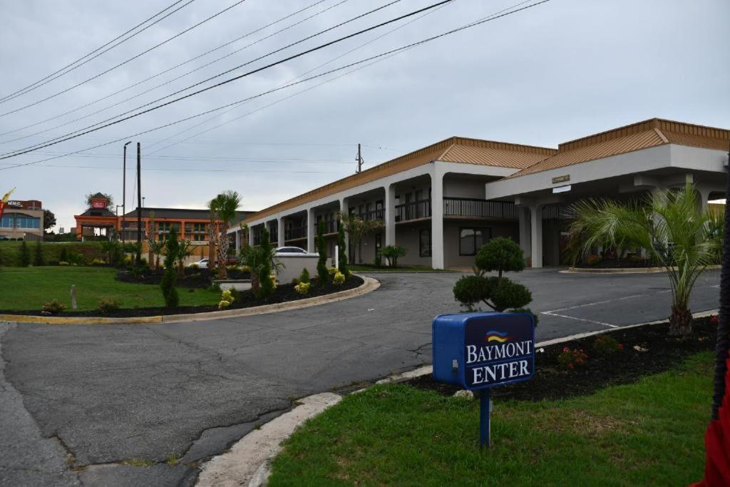 Baymont By Wyndham Macon I-75 Motel Exterior foto