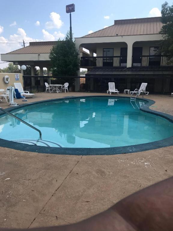 Baymont By Wyndham Macon I-75 Motel Exterior foto